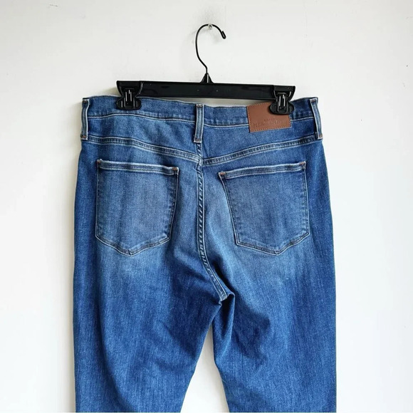J. CREW MERCANTILE | Distressed High Rise Skinny Jeans | 29 - Picture 4 of 5